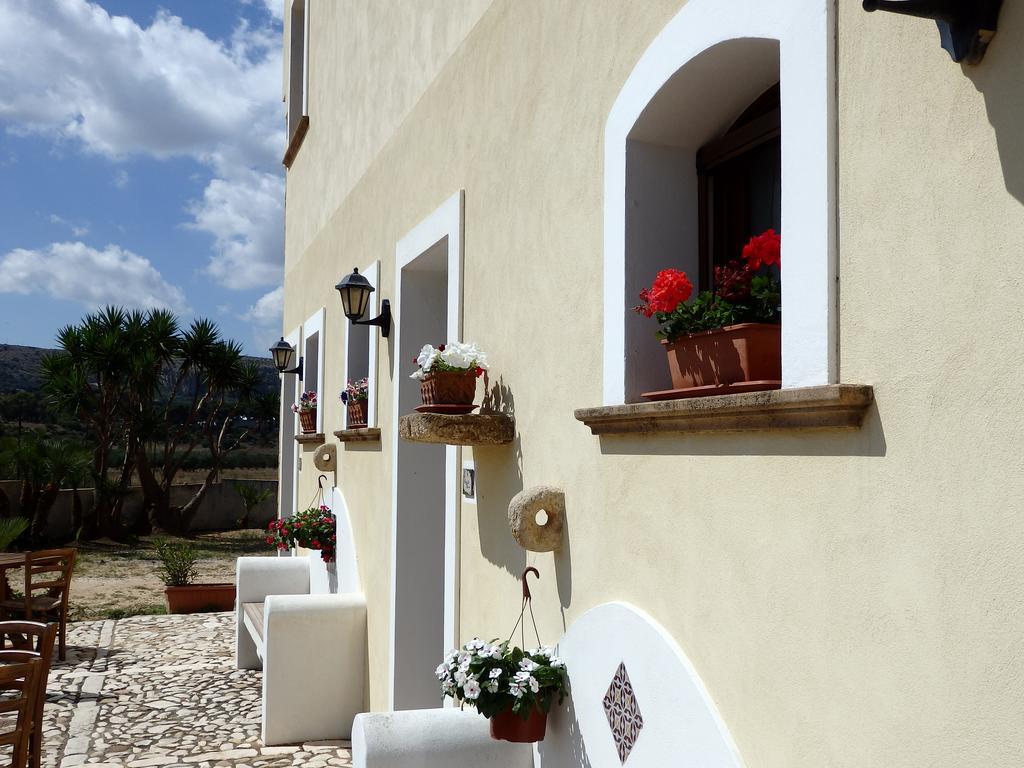 Baglio Cofano Rooms & Relax Custonaci Buitenkant foto