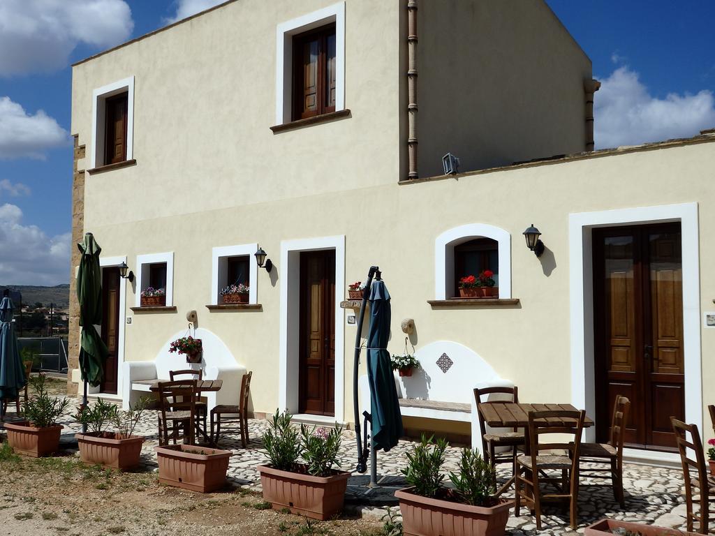 Baglio Cofano Rooms & Relax Custonaci Buitenkant foto