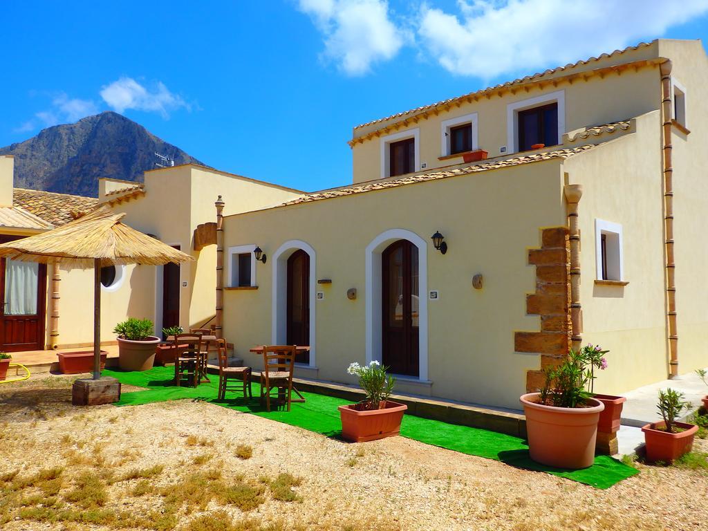 Baglio Cofano Rooms & Relax Custonaci Buitenkant foto